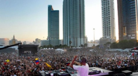 Comenzó el festival Ultra, el evento de música electrónica más grande del mundo