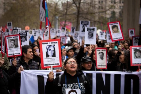 La generación marcada por la dictadura de Pinochet, ahora es golpeada por el triunfo de Kast