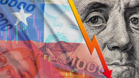 El peso revierte la caída inicial y cierra al alza frente al dólar luego del triunfo de Jara