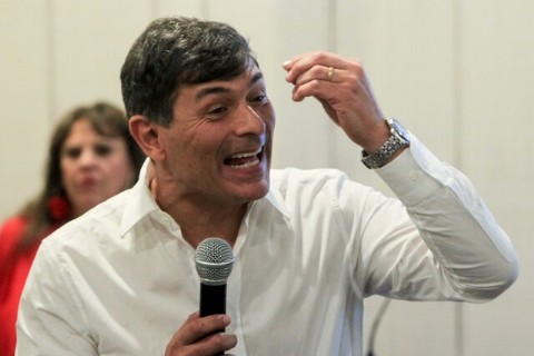 Parisi patea en el piso a Boric y asegura que su patética gestión generó el retorno y posicionamiento de Kast