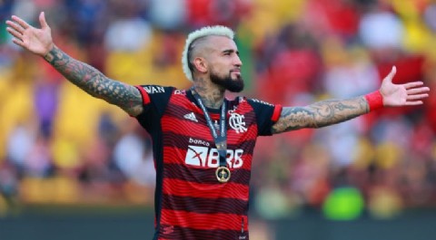 Arturo Vidal deja Flamengo y va al Paranaense: Pinilla culpa a Sampaoli y detalla quiebre con el DT