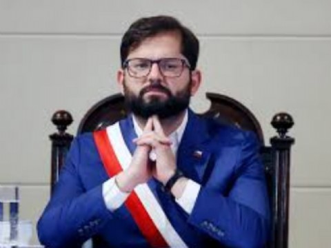 Gira oficial: Boric inicia su visita a Europa con foco en inversión, derechos humanos y educación