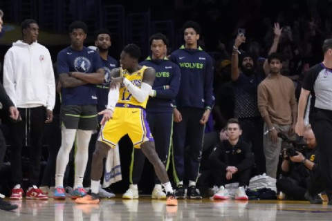 Los Lakers derrotan a Minnesota en el Play-In y enfrentarán a Memphis en los Playoffs