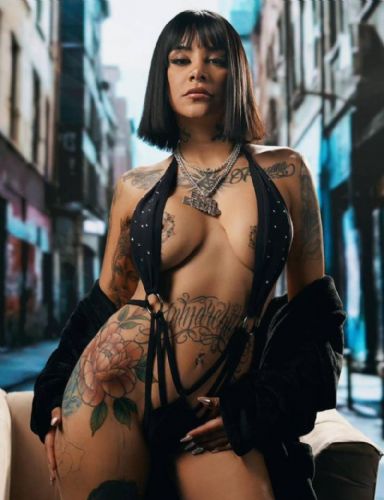 Detenida por manejar un auto robado