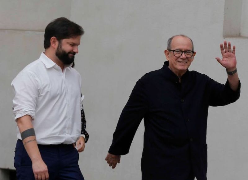 Mientras la inseguridad acecha, Gabriel Boric se reunió con el cantante cubano Silvio Rodríguez