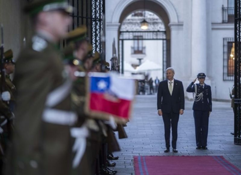 VIDEO | José Antonio Kast recibió los honores de la Guardia de Palacio en el inicio de la semana