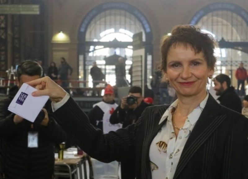 Tohá descarta plebiscito al gobierno en elección de este domingo: "Eso es confundir a la población"