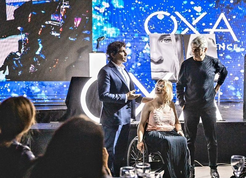 Evento internacional de belleza subastó las obras del reconocido artista argentino Mariano Estrach