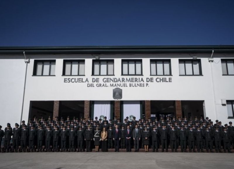 VIDEO | Kast encabezó el egreso de 128 nuevos gendarmes y destacó el fortalecimiento de la seguridad