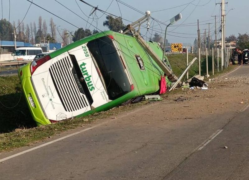 Con arraigo nacional quedó chofer de Turbus tras fatal volcamiento en Teno